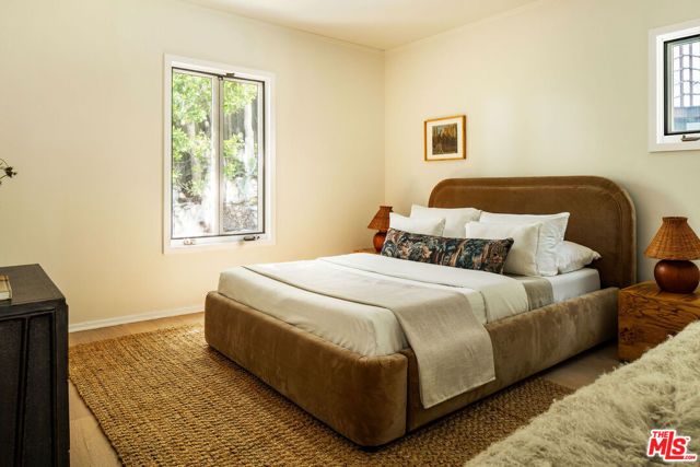 2017 N Gramercy Place, Los Angeles, CA 90068