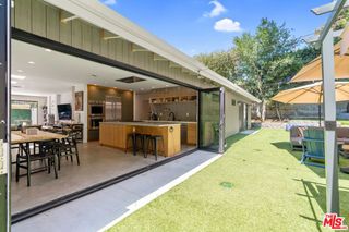 2820 Nichols Canyon Place, Los Angeles, CA 90046