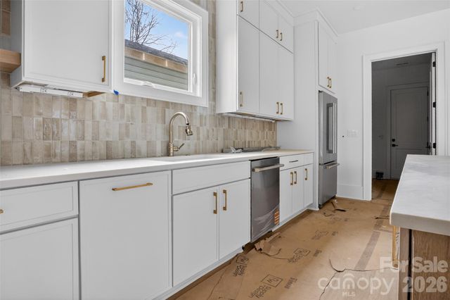 1420 E 35th Street, Charlotte, NC 28205