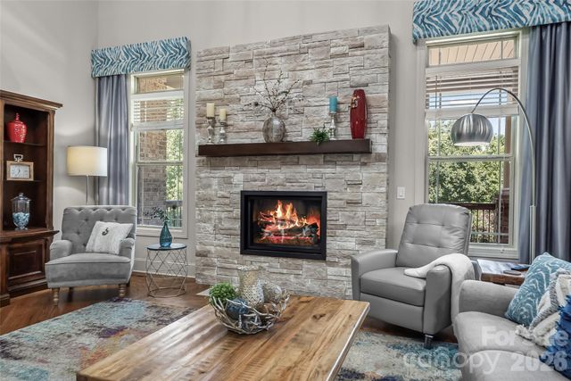 5895 Bakers Point, Hickory, NC 28602