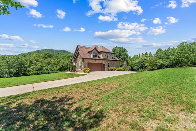 5895 Bakers Point, Hickory, NC 28602