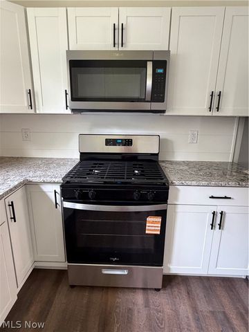 930 Exchange Street, Vermilion, OH 44089