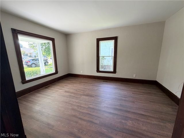 930 Exchange Street, Vermilion, OH 44089