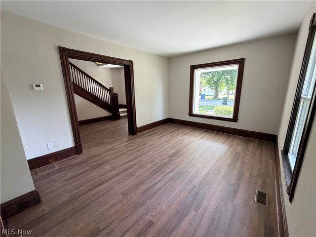930 Exchange Street, Vermilion, OH 44089