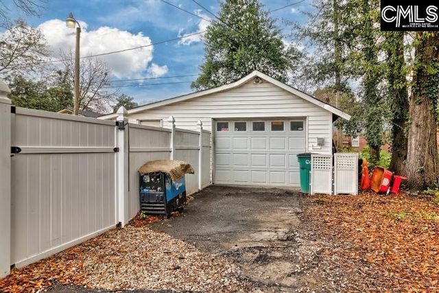 524 Oakland Avenue, Cayce, SC 29033