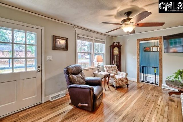 524 Oakland Avenue, Cayce, SC 29033