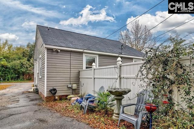 524 Oakland Avenue, Cayce, SC 29033