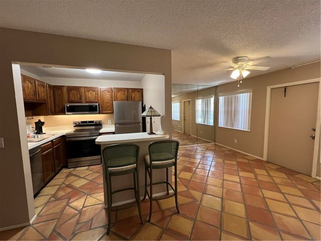 40 Vista Gardens Trail 104, Vero Beach, FL 32962