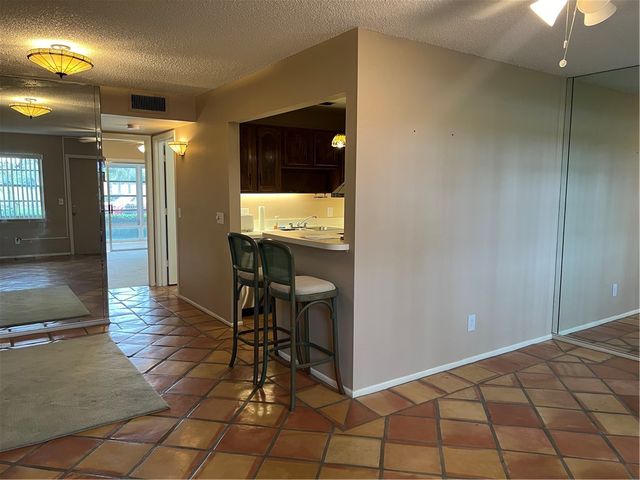 40 Vista Gardens Trail 104, Vero Beach, FL 32962