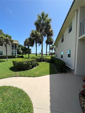 40 Vista Gardens Trail 104, Vero Beach, FL 32962