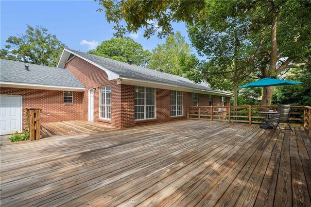 339 Bromley Place, Mobile, AL 36606