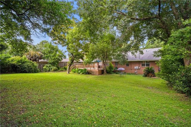 339 Bromley Place, Mobile, AL 36606