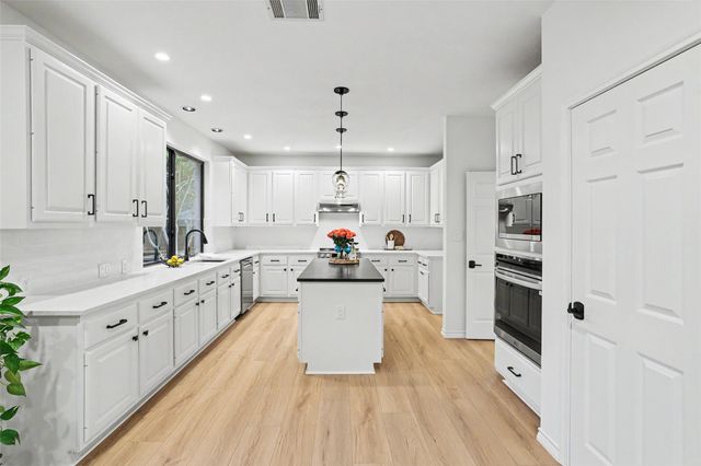 11413 Rockwell PL, Austin, TX 78726