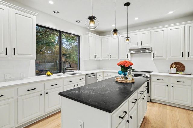 11413 Rockwell PL, Austin, TX 78726