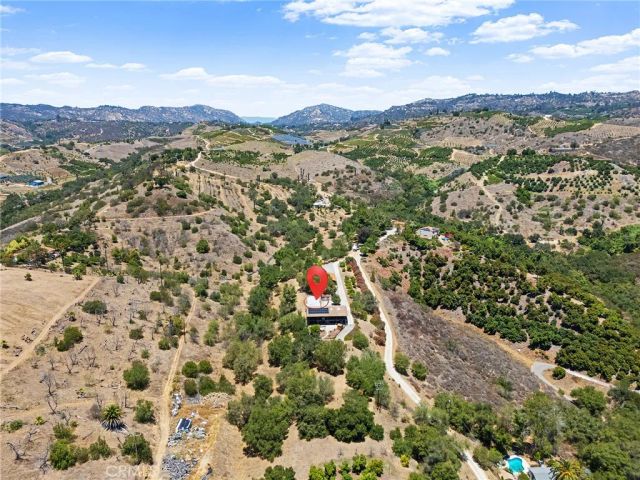 750 Stewart Canyon, Fallbrook, CA 92028