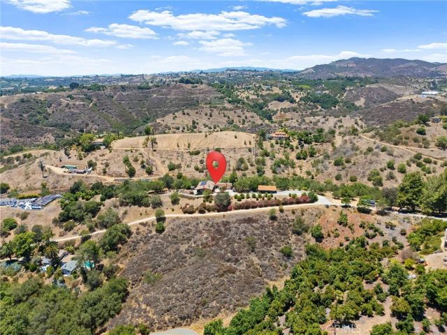 750 Stewart Canyon, Fallbrook, CA 92028