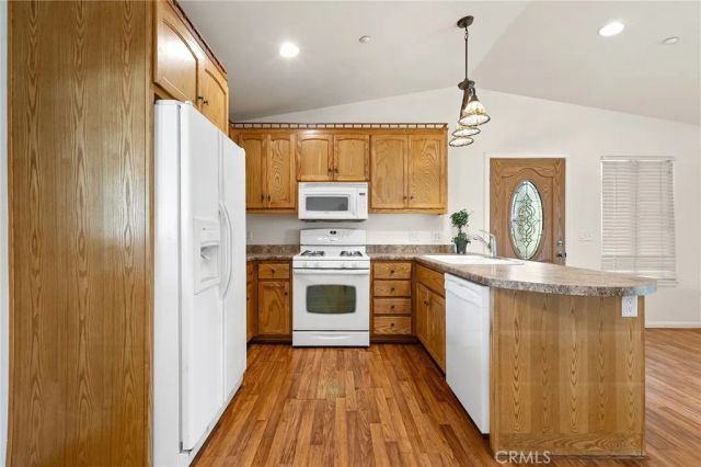 750 Stewart Canyon, Fallbrook, CA 92028