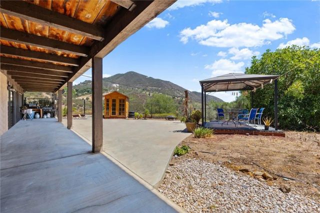 750 Stewart Canyon, Fallbrook, CA 92028
