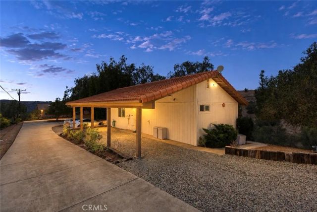 750 Stewart Canyon, Fallbrook, CA 92028