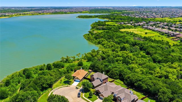 2981 Cattle Baron Drive, Little Elm, TX 75068