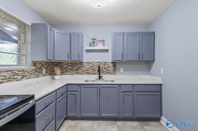 2502 Redmont Road NW, Huntsville, AL 35810