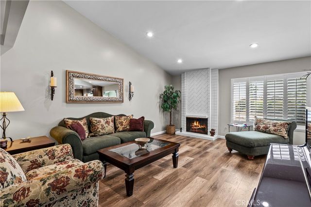 22926 Frisca Drive, Valencia, CA 91354