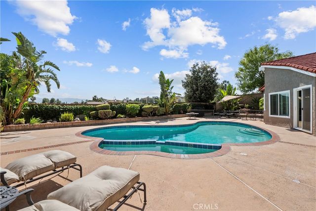 22926 Frisca Drive, Valencia, CA 91354