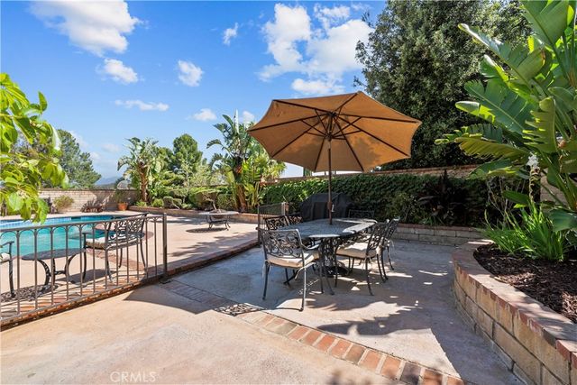 22926 Frisca Drive, Valencia, CA 91354
