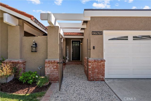22926 Frisca Drive, Valencia, CA 91354