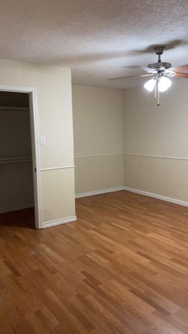 7515 Shoshone Drive, Baytown, TX 77521