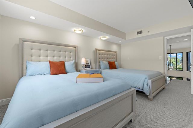 665 SE 21st Avenue 104, Deerfield Beach, FL 33441