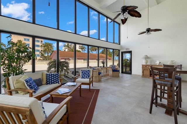 665 SE 21st Avenue 104, Deerfield Beach, FL 33441