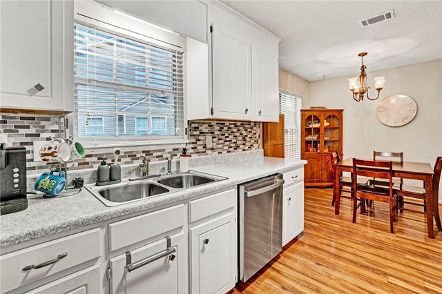 122 Abbey Court, Greenwood, SC 29649