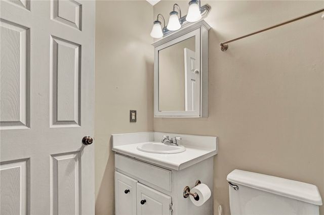 122 Abbey Court, Greenwood, SC 29649