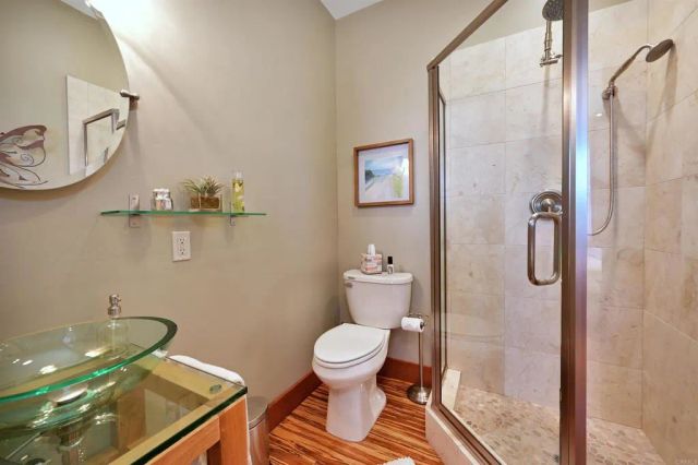 3811 Hiawatha Way, San Diego, CA 92117