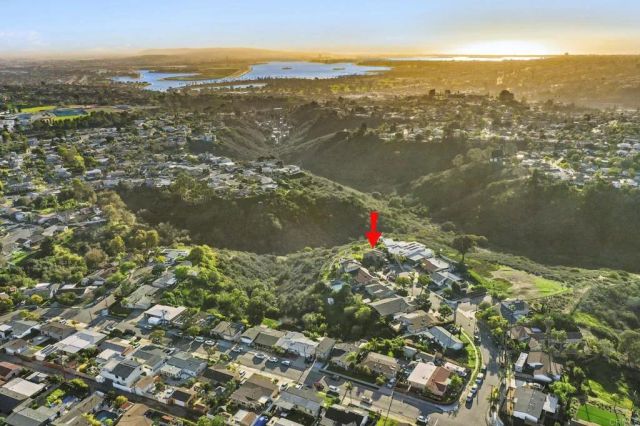 3811 Hiawatha Way, San Diego, CA 92117