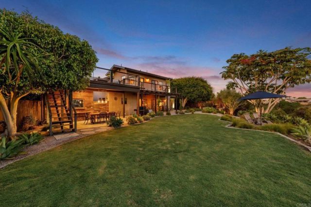 3811 Hiawatha Way, San Diego, CA 92117