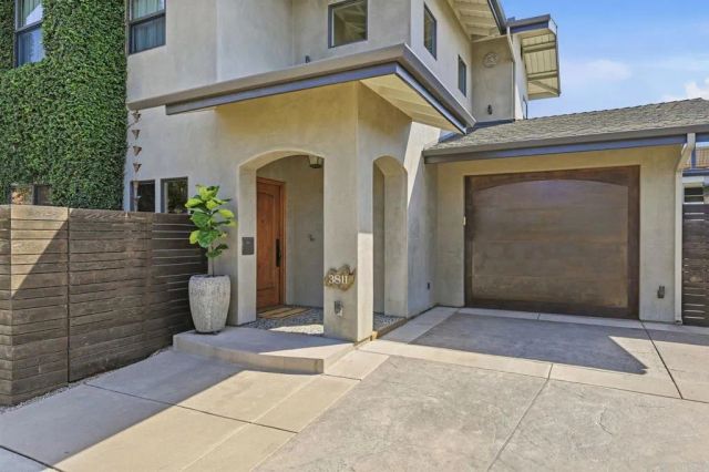 3811 Hiawatha Way, San Diego, CA 92117