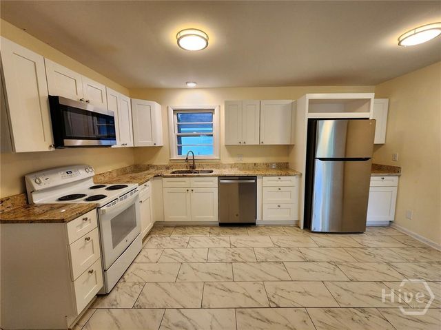 2108 E 65th Street, Savannah, GA 31404