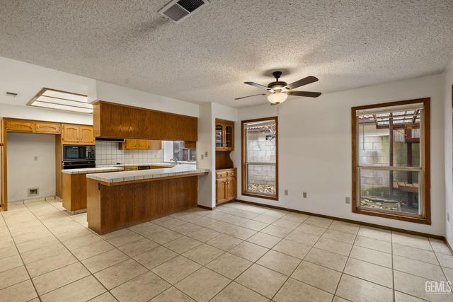 7309 Etter Street, Bakersfield, CA 93308