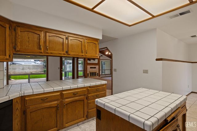 7309 Etter Street, Bakersfield, CA 93308