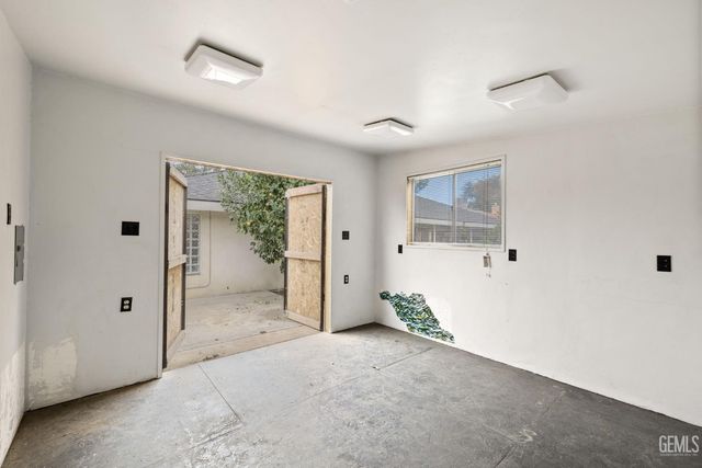 7309 Etter Street, Bakersfield, CA 93308