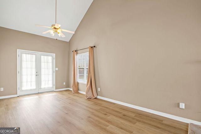 122 Mosswood Drive, Newnan, GA 30265