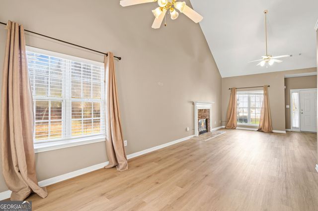 122 Mosswood Drive, Newnan, GA 30265