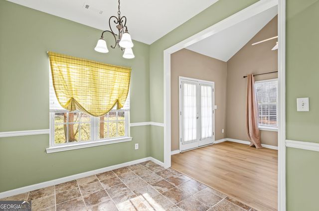 122 Mosswood Drive, Newnan, GA 30265