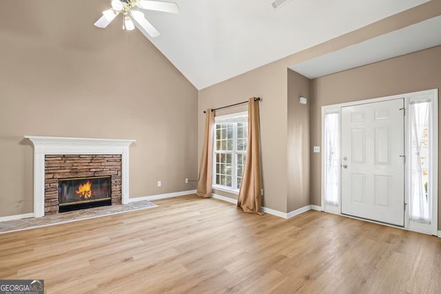 122 Mosswood Drive, Newnan, GA 30265