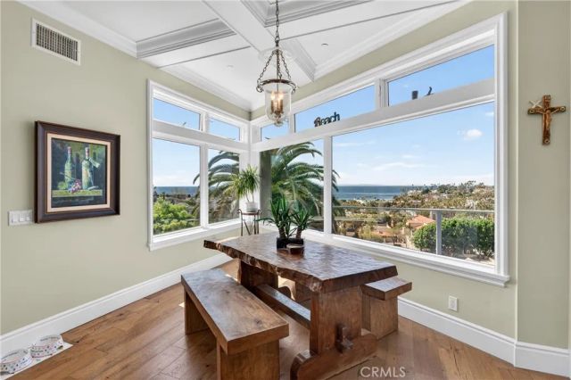 405 Blumont Street, Laguna Beach, CA 92651