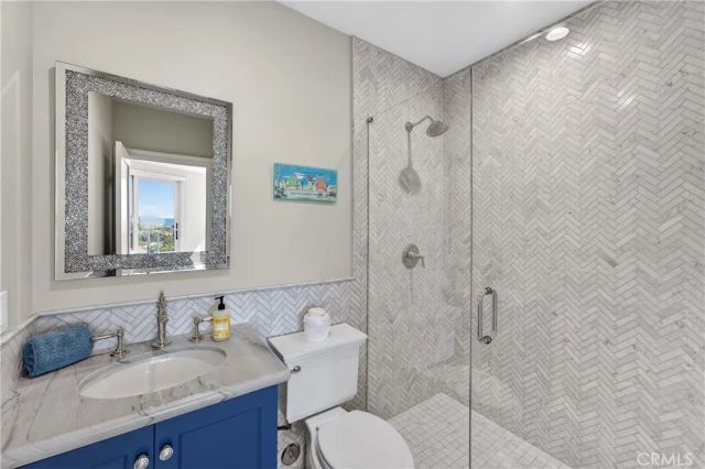 405 Blumont Street, Laguna Beach, CA 92651