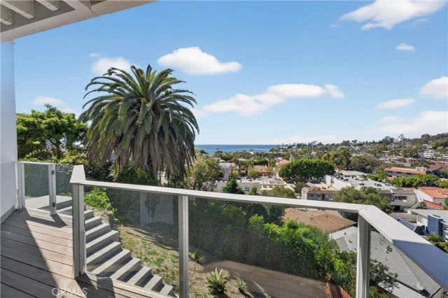405 Blumont Street, Laguna Beach, CA 92651