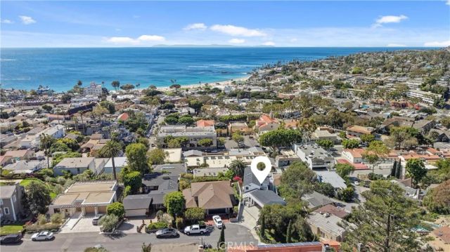 405 Blumont Street, Laguna Beach, CA 92651